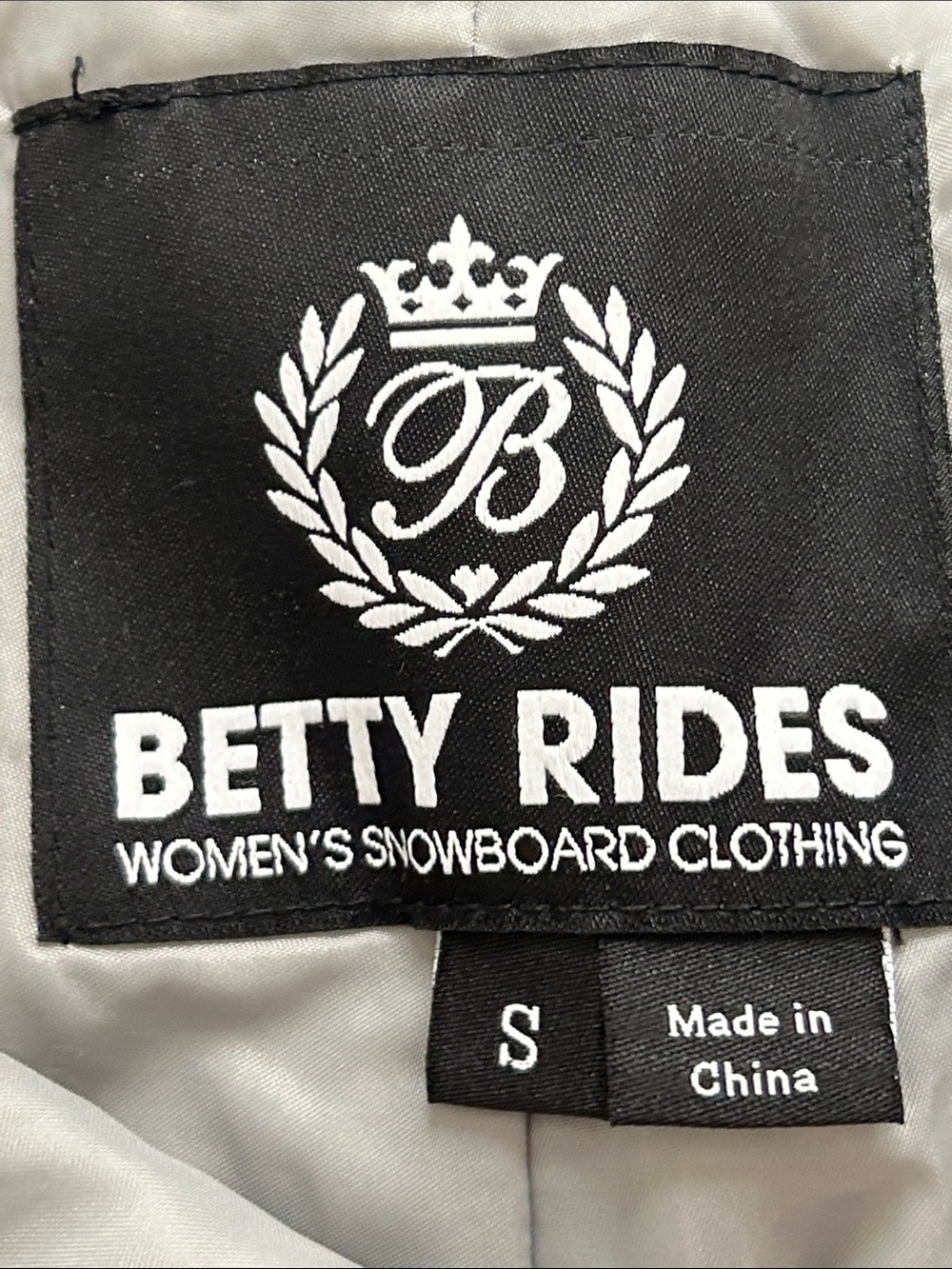 Betty Rides Black Insulated Ski Snowboard Pants Vented Women's Size S - Picture 11 of 16
